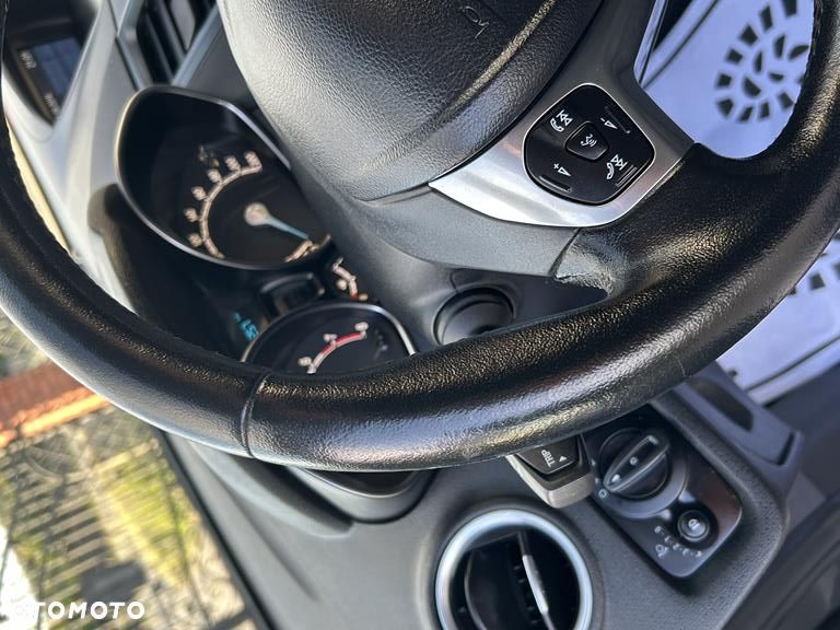 Ford Fiesta - 29