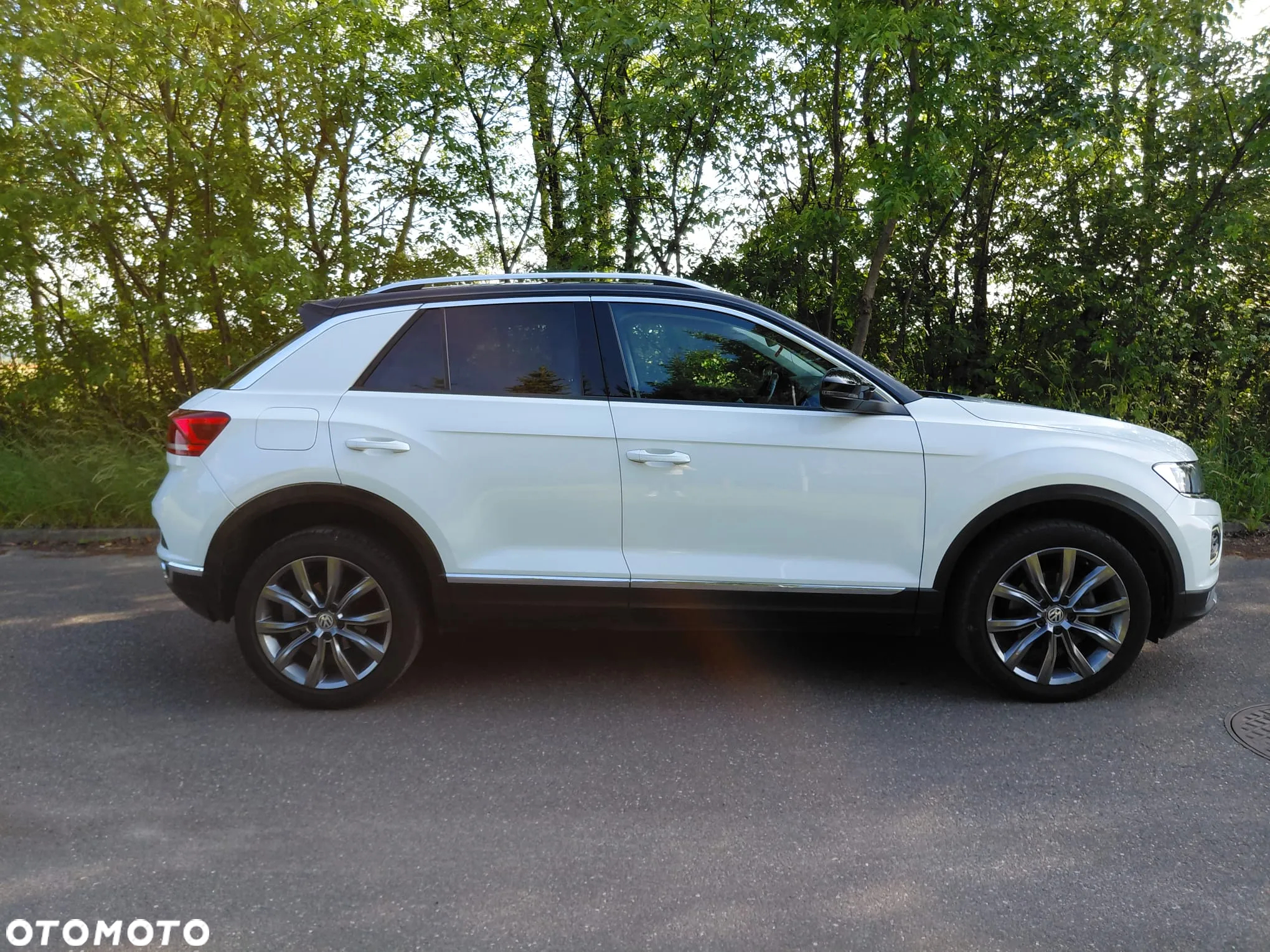 Volkswagen T-Roc - 11