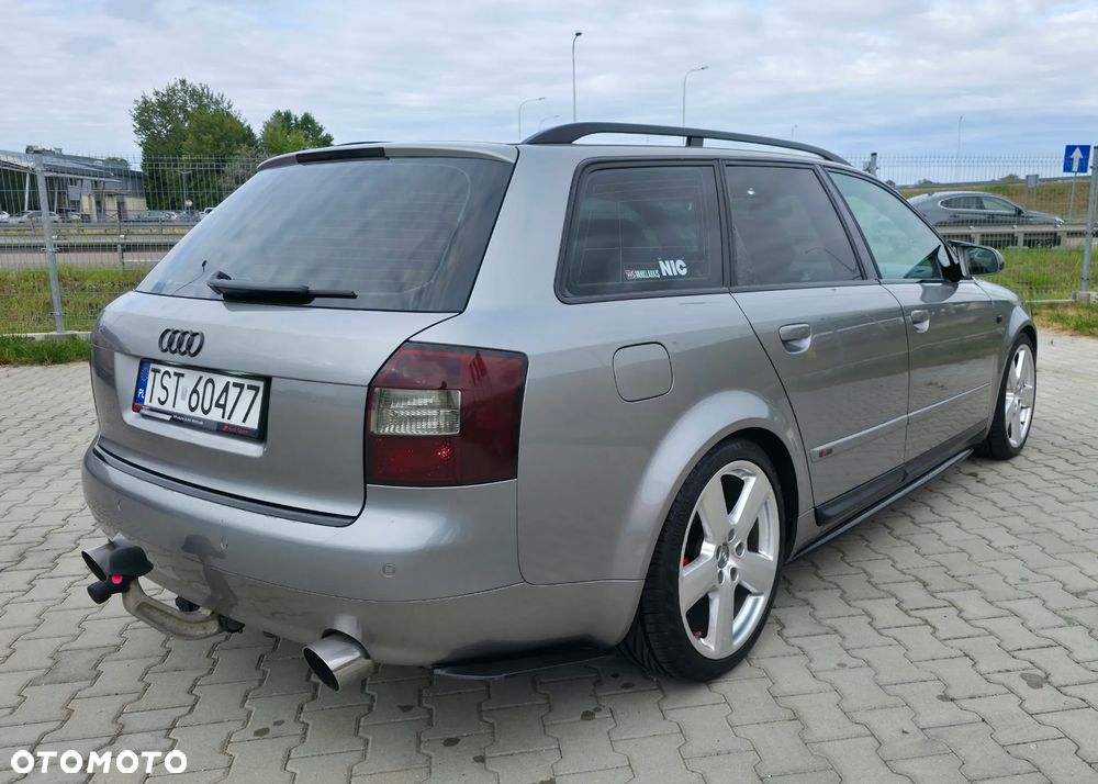 Audi A4 Avant - 4