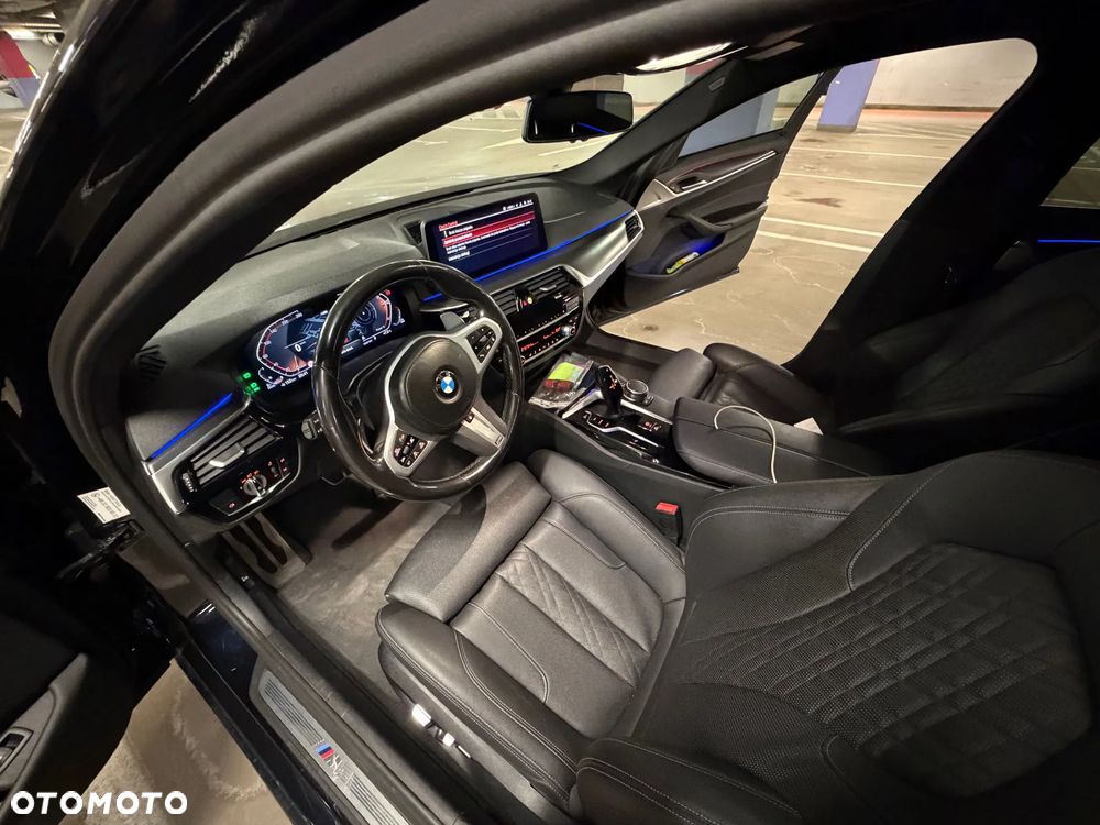 BMW Seria 5 530d xDrive mHEV sport - 7