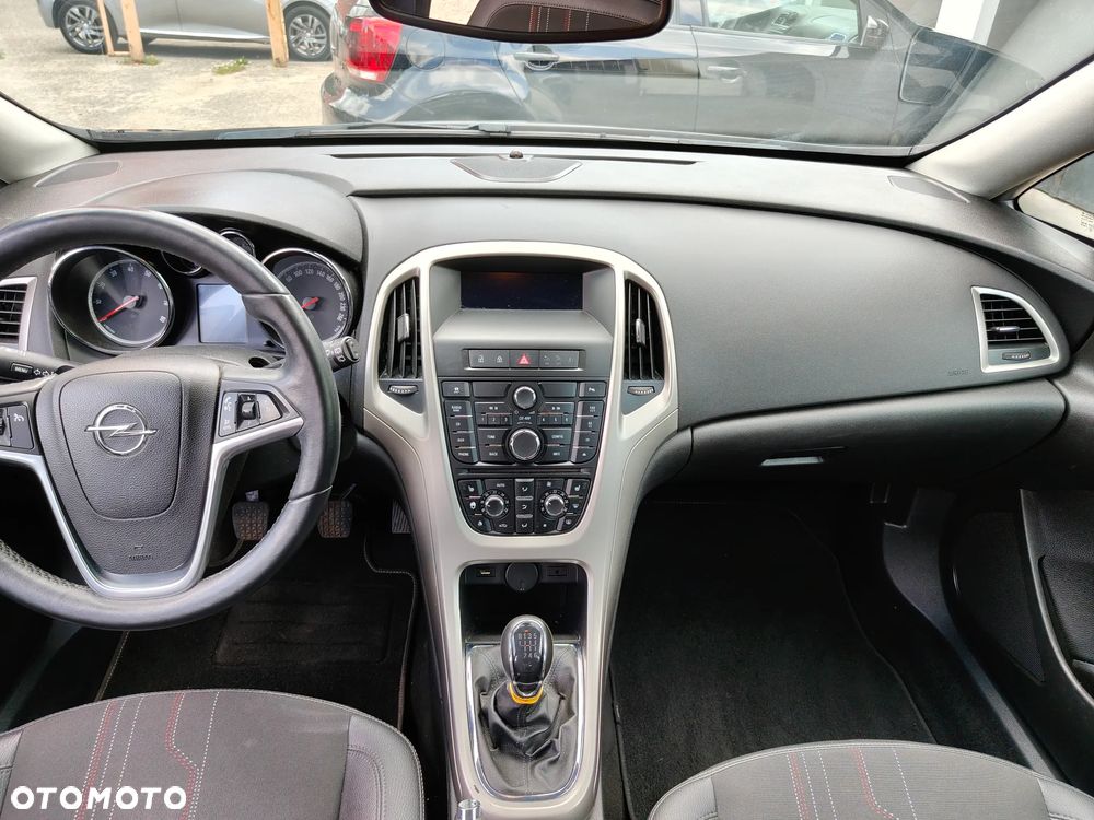 Opel Astra 1.4 Turbo - 16