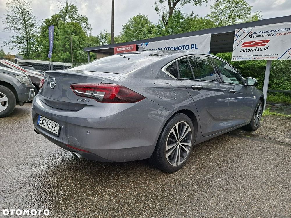 Opel Insignia 2.0 T 4x4 Exclusive S&S - 11