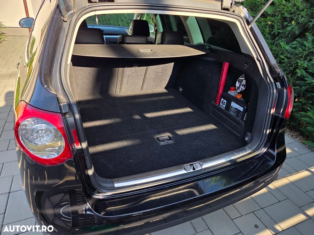 Volkswagen Passat 2.0 TDI Highline DPF - 16