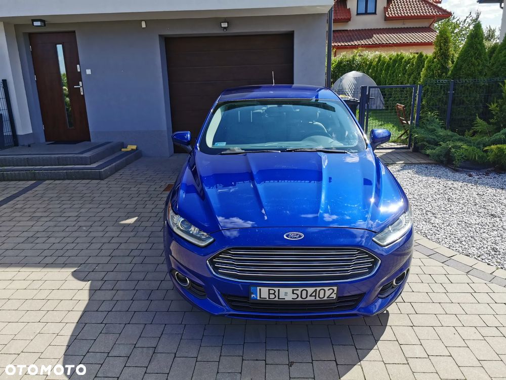 Ford Fusion - 2