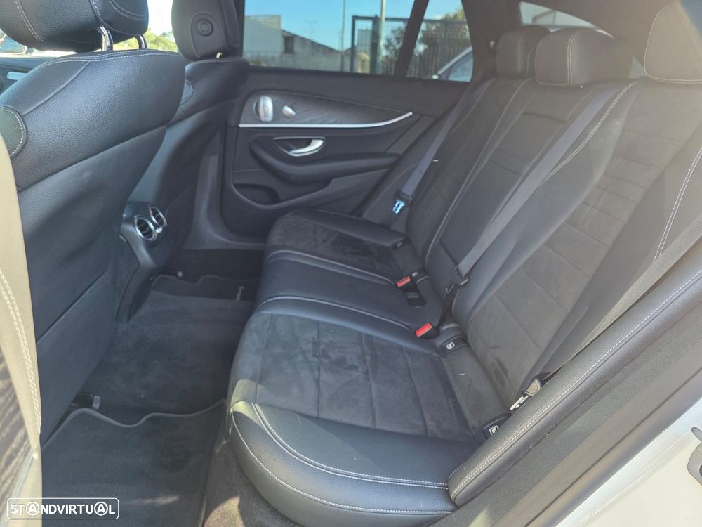 Mercedes-Benz E 300 de AMG Line 4Matic - 11