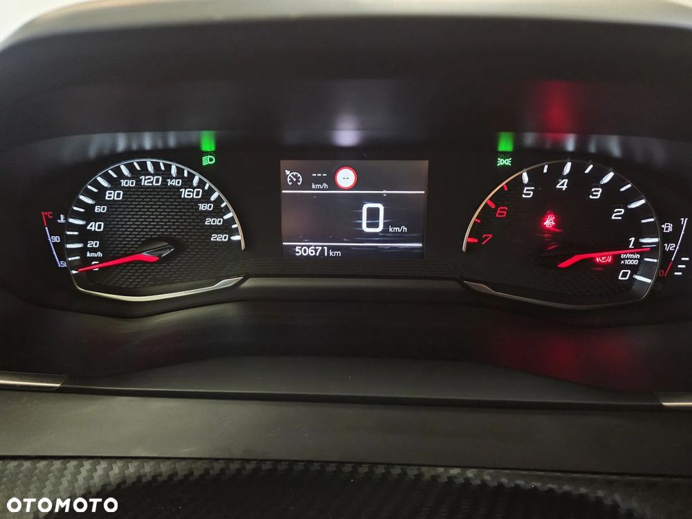 Peugeot 2008 1.2 PureTech Active S&S - 14