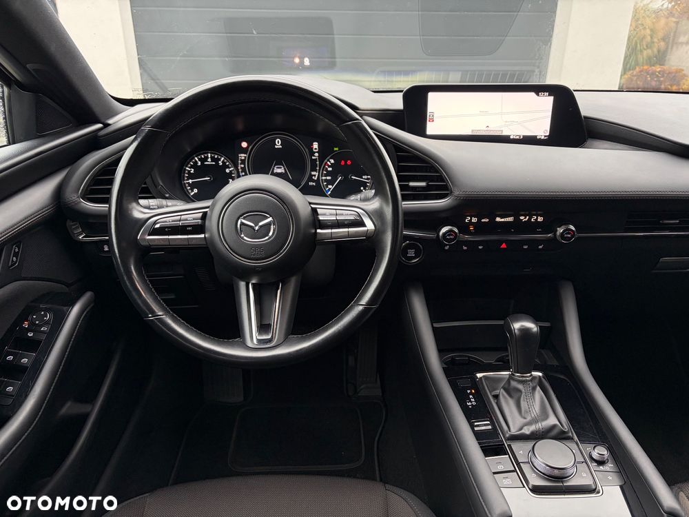 Mazda 3 e-SKYACTIV-X 186 M HYBRID DRIVE EXCLUSIVE-LINE - 11