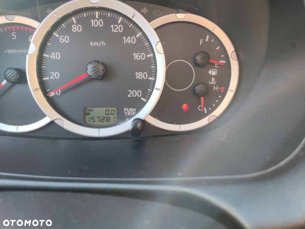 Mitsubishi L200 2.5 DID DC Intense - 9