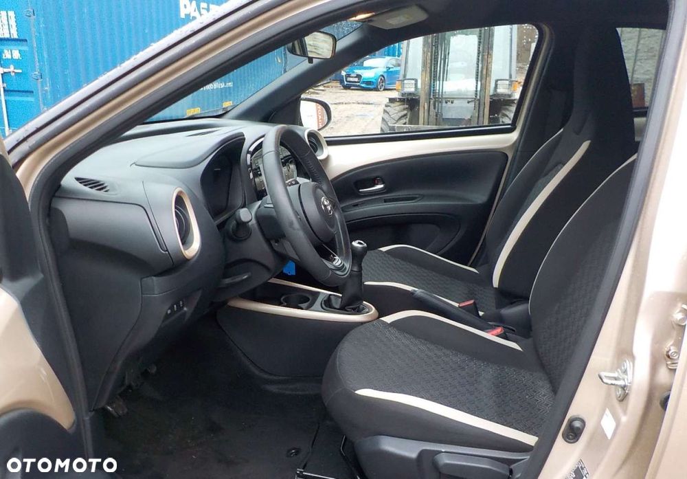 Toyota Aygo X - 24