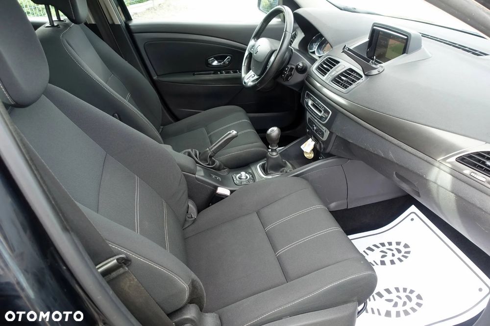 Renault Megane 1.5 dCi Dynamique - 11