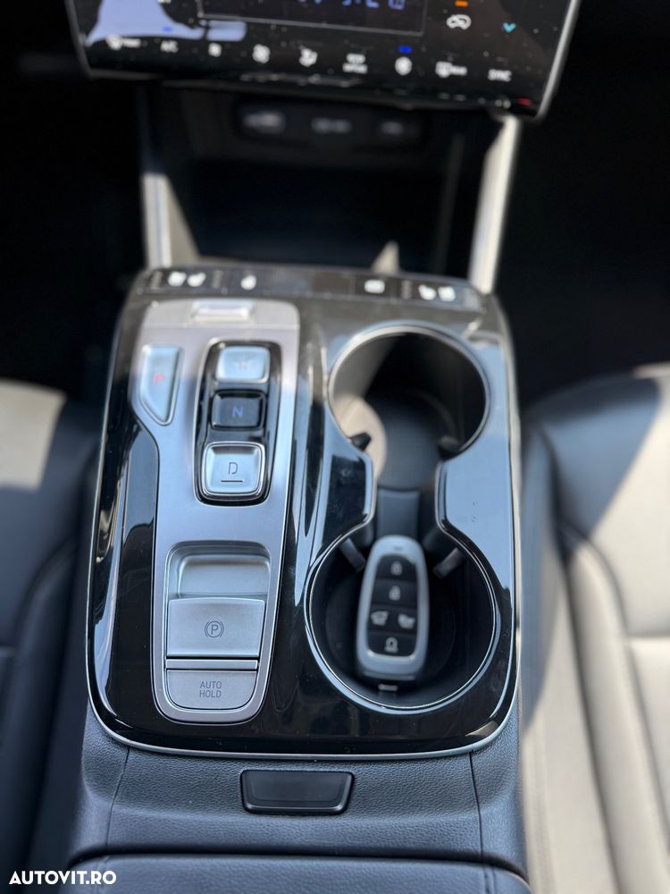 Hyundai Tucson - 4