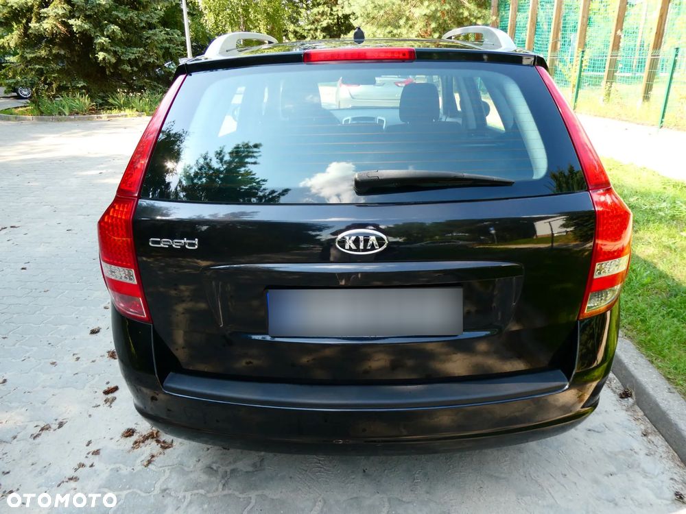 Kia Ceed 1.6 Comfort - 11