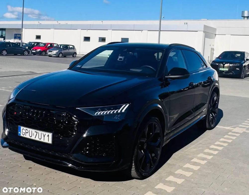Audi RS Q8 - 1