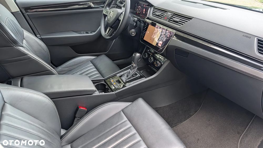 Skoda Superb 2.0 TSI L&K DSG - 8