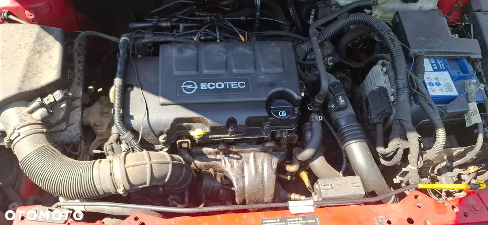 Opel Astra - 12
