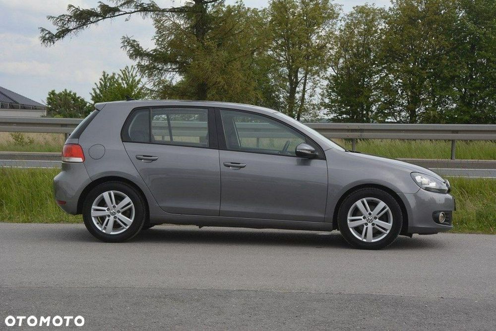 Volkswagen Golf 1.6 TDI BlueMotion Technology Trendline - 8
