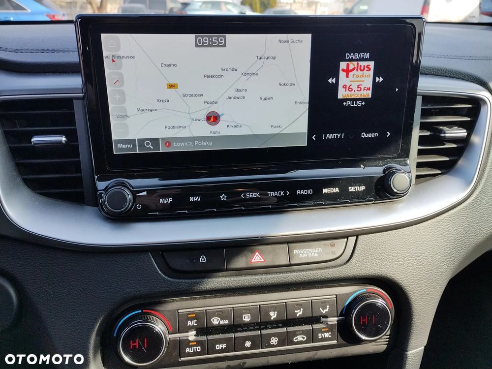 Kia Ceed 1.5 T-GDI M DCT - 23