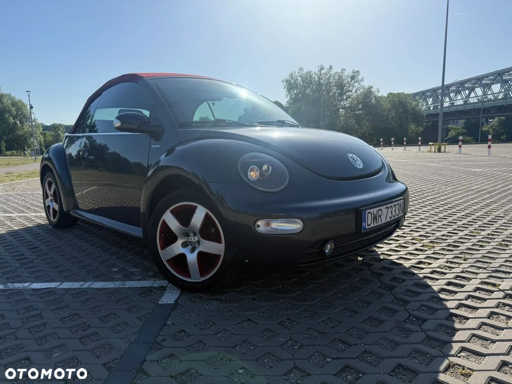 Volkswagen New Beetle - 9