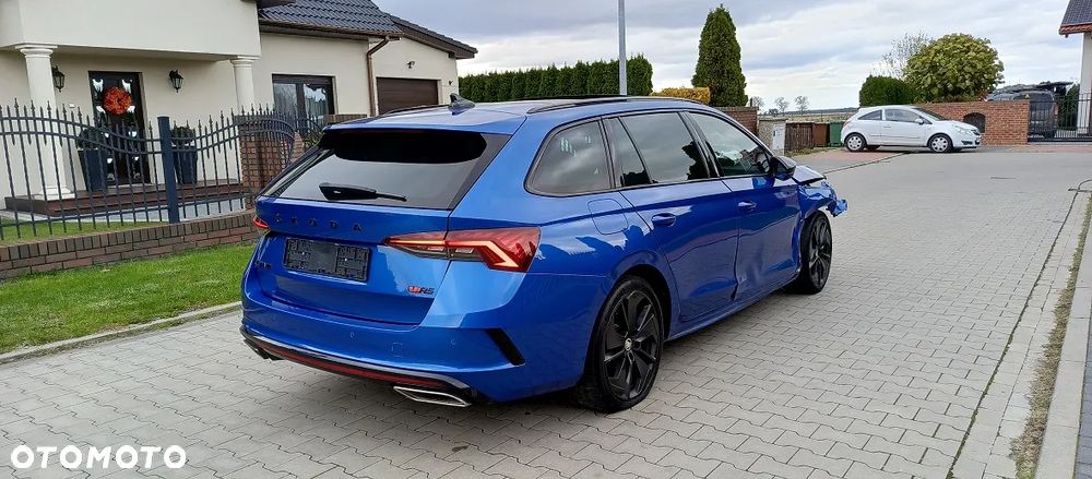 Skoda Octavia 2.0 TDI DSG 4x4 RS First Edition - 5