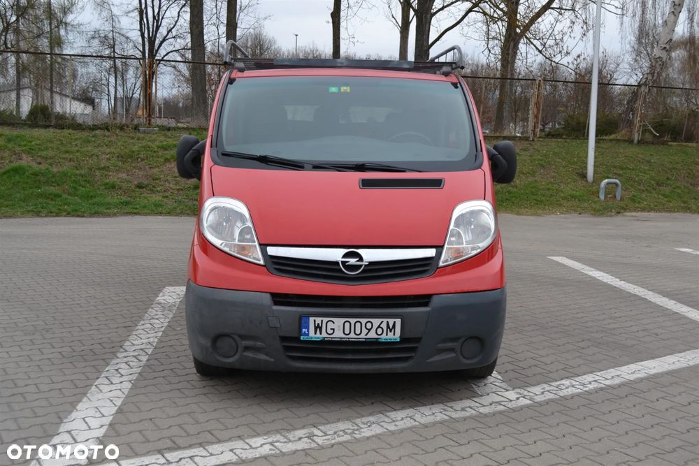 Opel Vivaro - 2