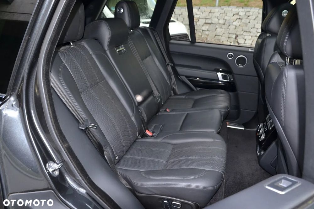 Land Rover Range Rover 4.4SD V8 LWB Vogue EU6 - 22
