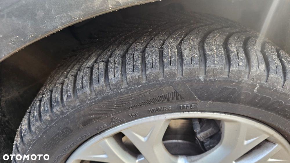 Ford Galaxy 2.0 TDCi Ghia - 14