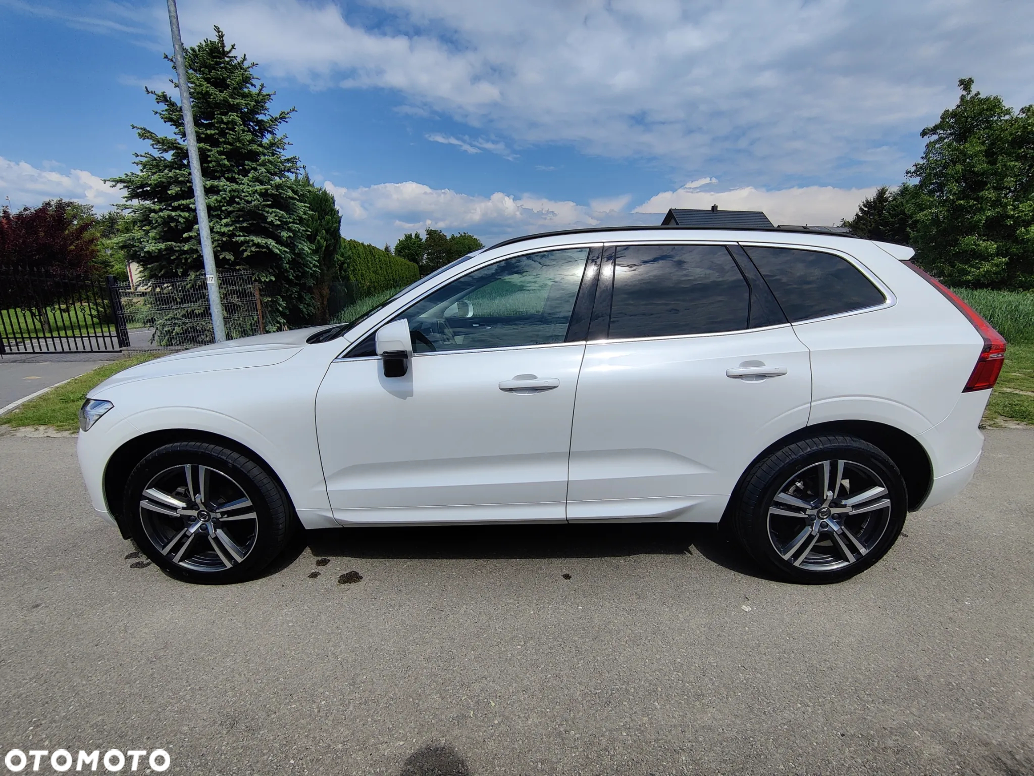 Volvo XC 60 B5 B AWD Momentum Pro - 9