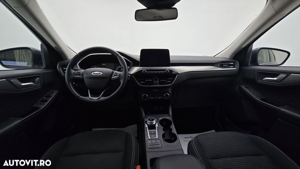 Ford Kuga - 14