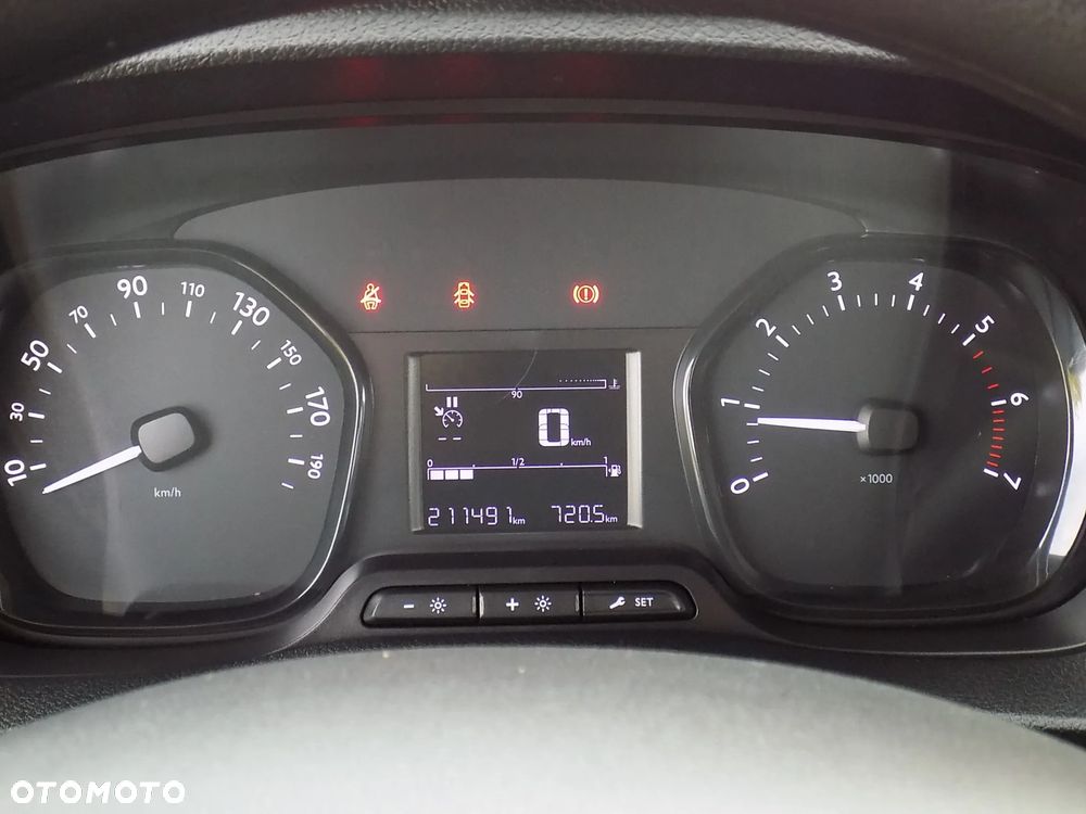 Opel Vivaro Kombi 2.0 CDTI Extra Long 2,8t Enjoy - 23