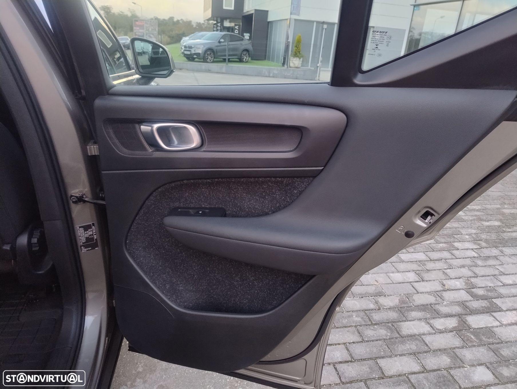 Volvo XC 40 2.0 D3 Momentum - 20
