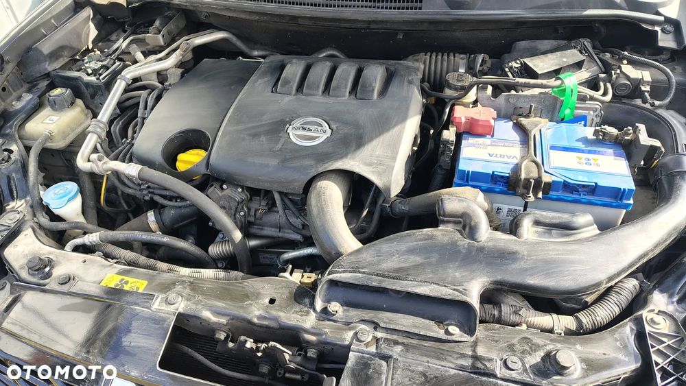 Nissan Qashqai 2.0 dCi 4 x 4 DPF acenta - 11