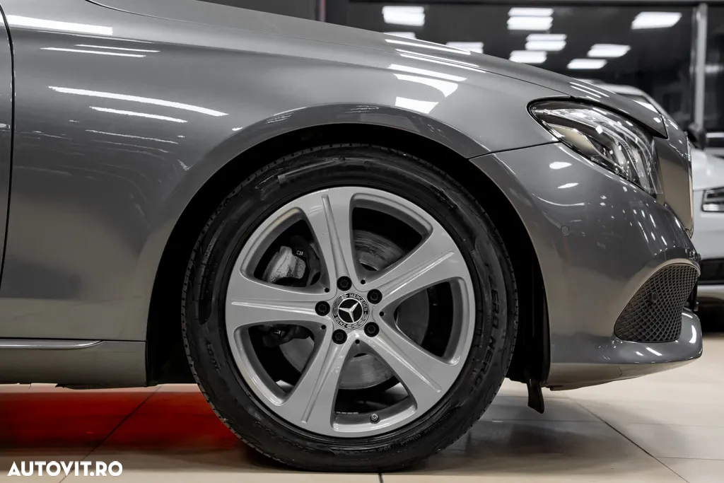 Mercedes-Benz E 220 d 9G-TRONIC AMG Line - 21