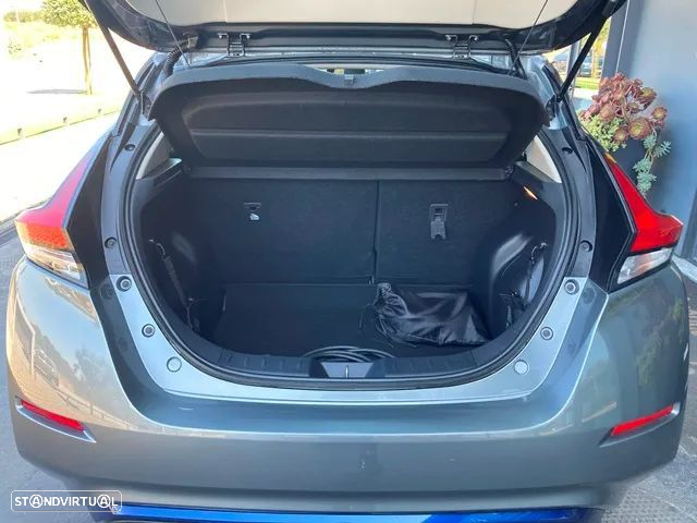 Nissan Leaf 40 kWh 2.ZERO Edition - 28