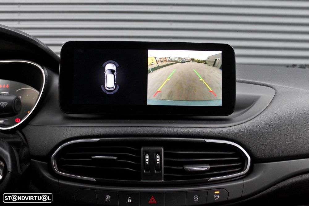 Fiat Tipo Station Wagon Cross 1.0 GSE T3 Cross - 30