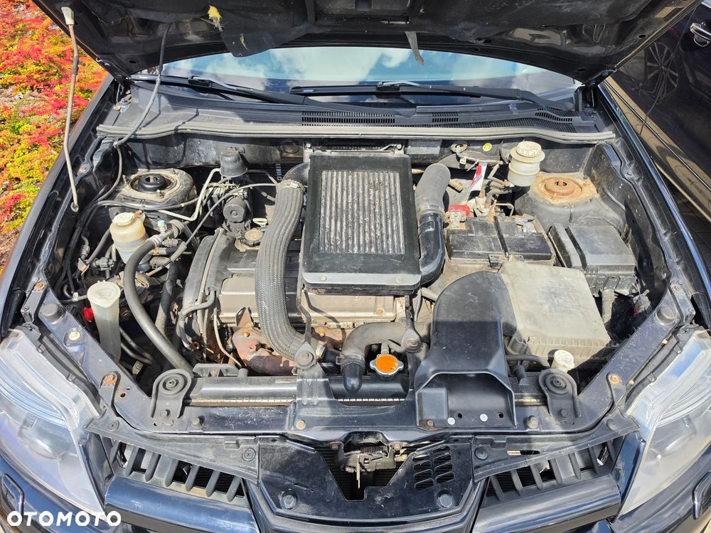 Mitsubishi Outlander 2.0 Turbo - 11