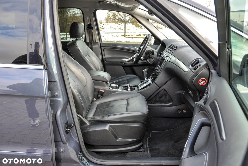 Ford S-Max 2.0 TDCi DPF Titanium - 11