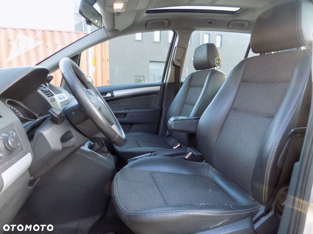 Opel Zafira - 7