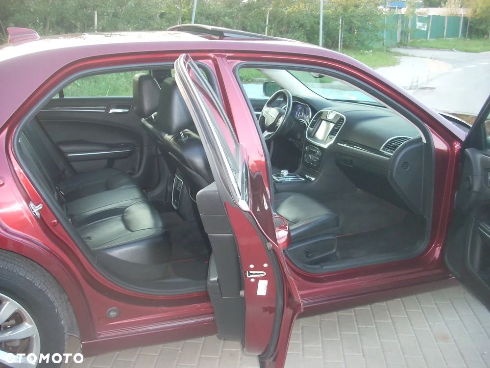 Chrysler 300 - 14