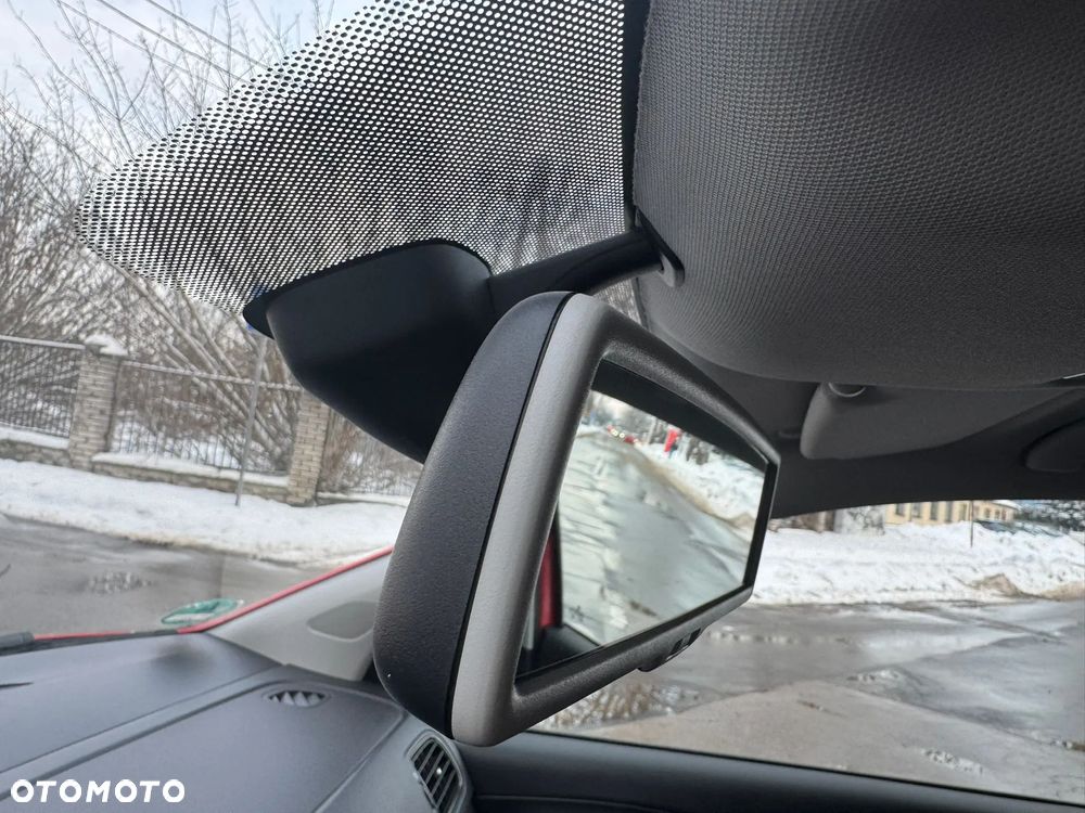 Volkswagen Polo 1.2 TSI Blue Motion Technology MATCH - 22