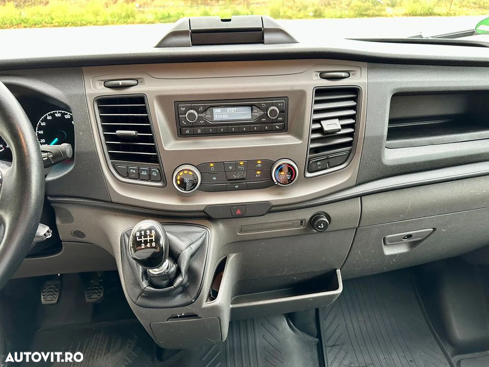 Ford Transit - 6