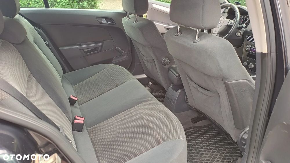 Opel Astra 1.8 Sport - 10