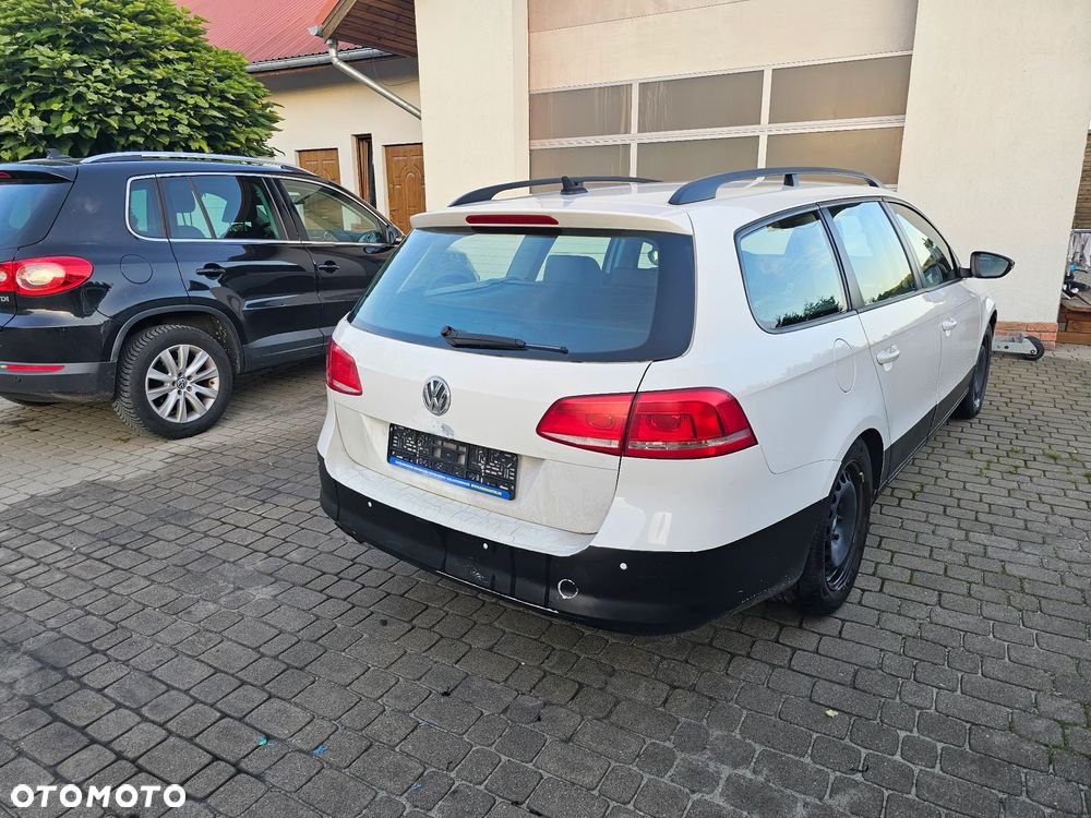 Volkswagen Passat 2.0 TDI Comfortline - 3