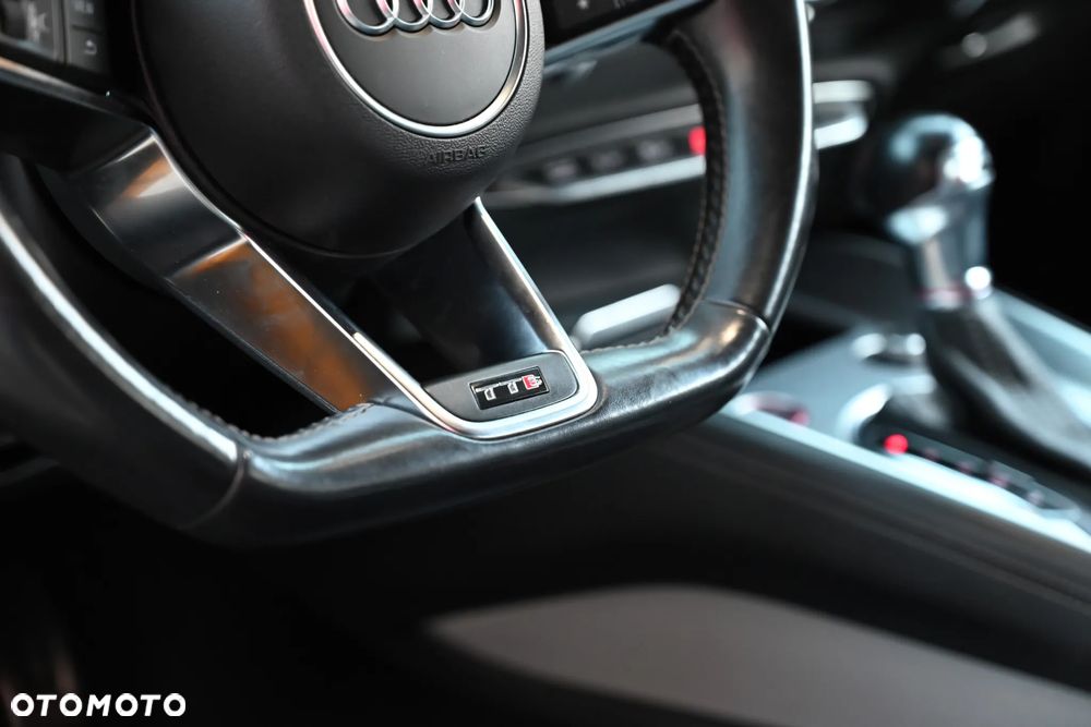 Audi TT S Coupé 2.0 TFSI Quattro tronic - 28