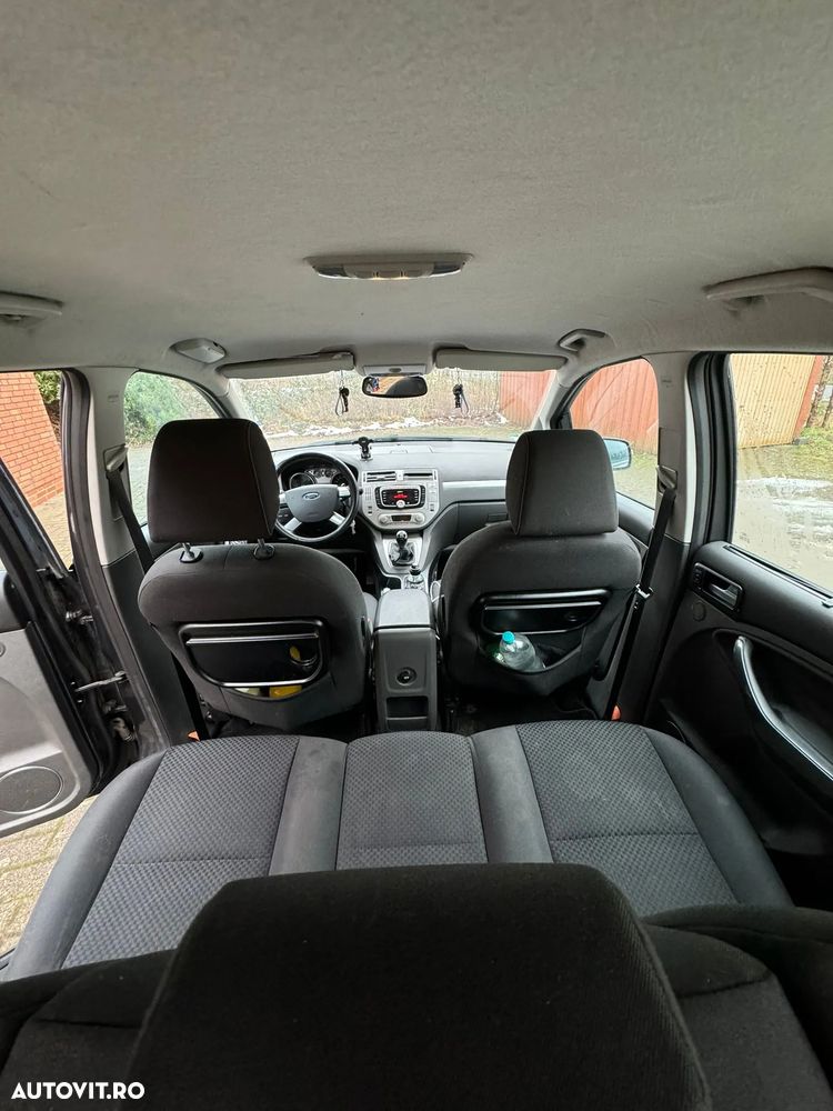 Ford C-Max - 16