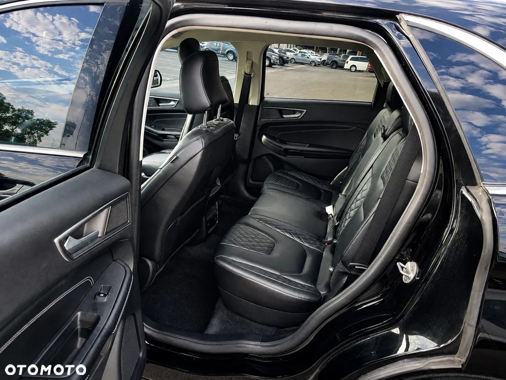 Ford Edge - 15