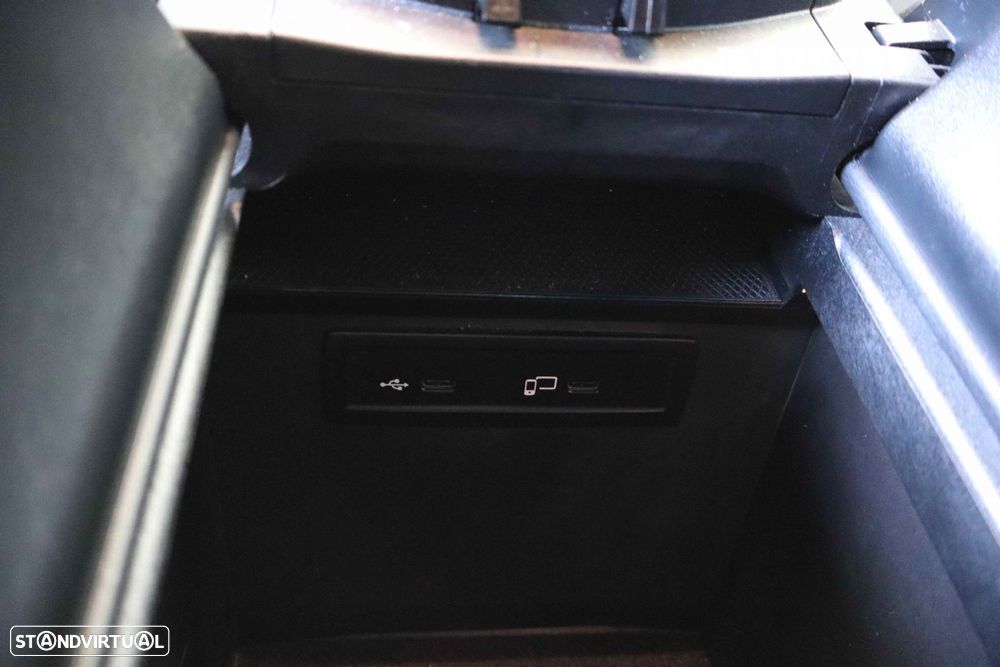 Mercedes-Benz GLC 300 - 47