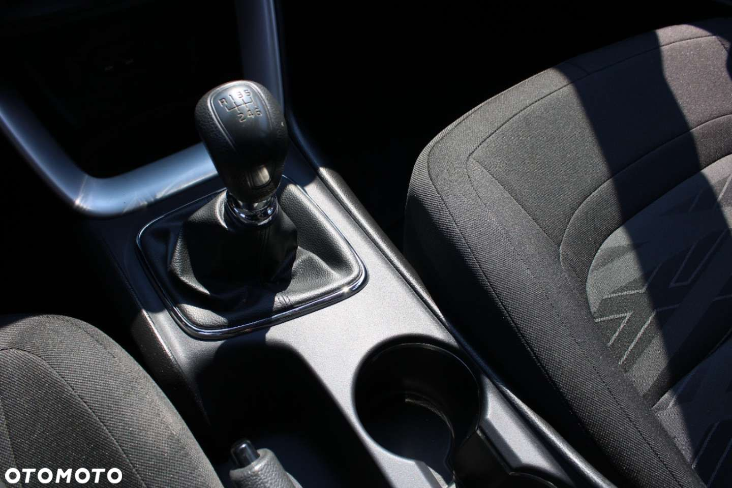 Kia Ceed - 34
