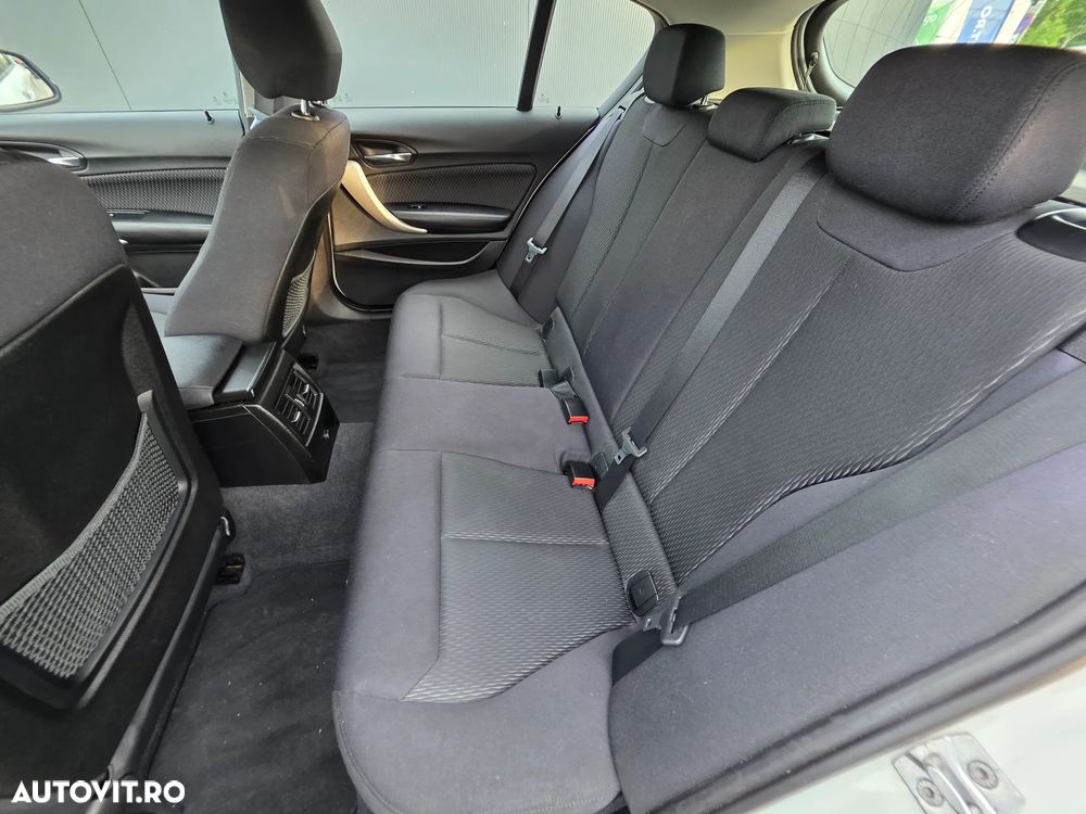 BMW Seria 1 116i - 14