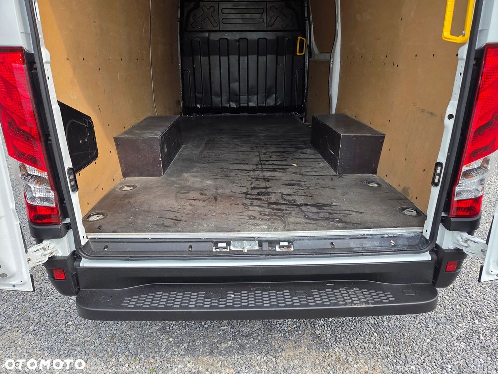 Iveco Daily - 9