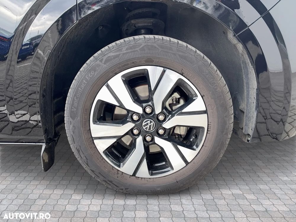 Volkswagen Caravelle - 10